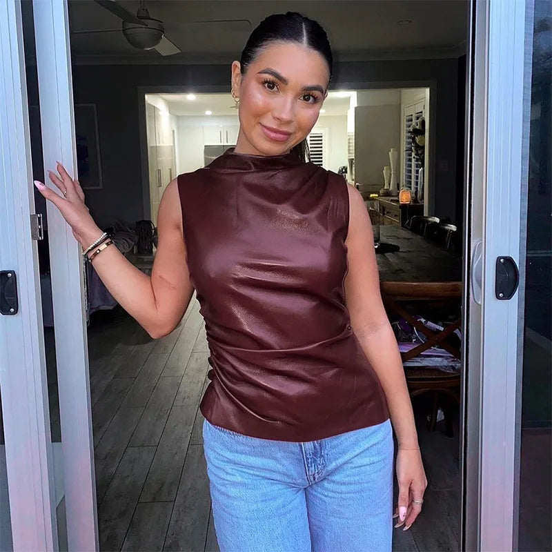 Amaris | Burgundy Top