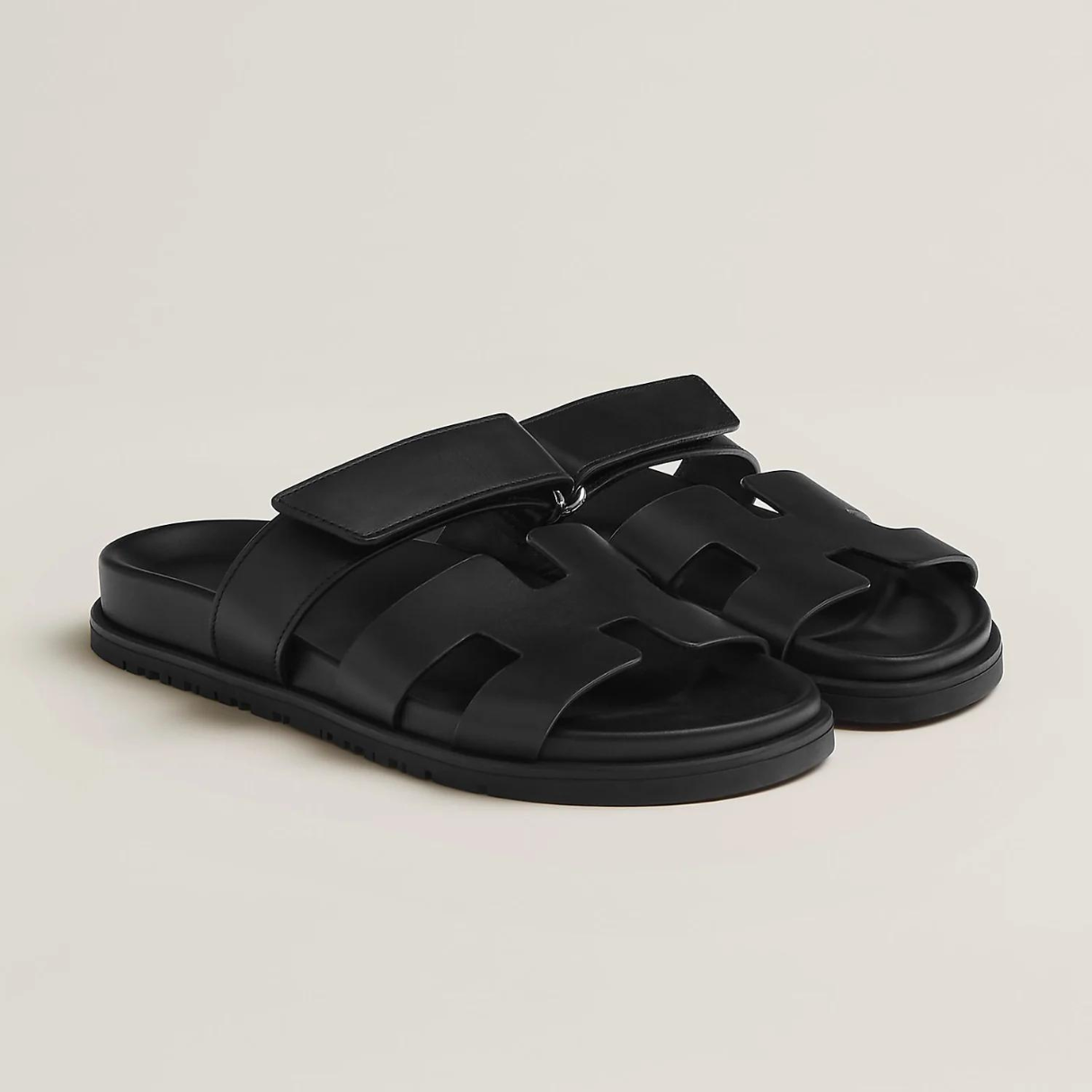 Sanne – Vegan leren slippers met verstelbare band