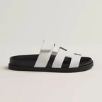 Sanne – Vegan leren slippers met verstelbare band