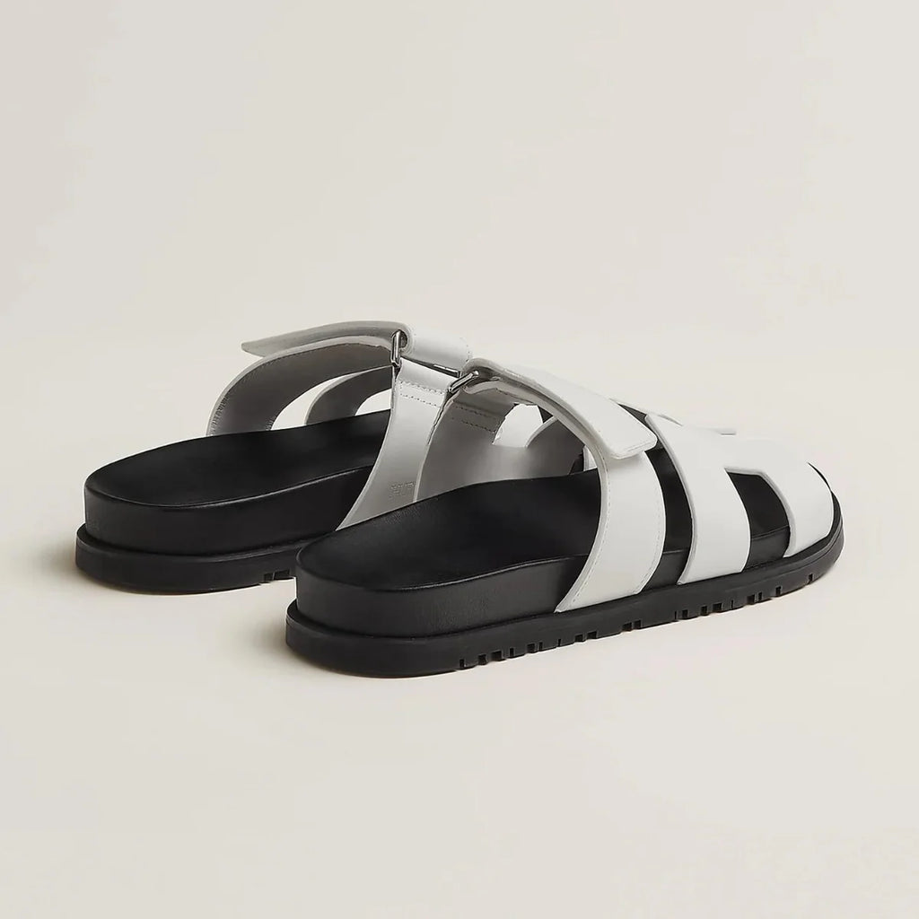 Sanne – Vegan leren slippers met verstelbare band