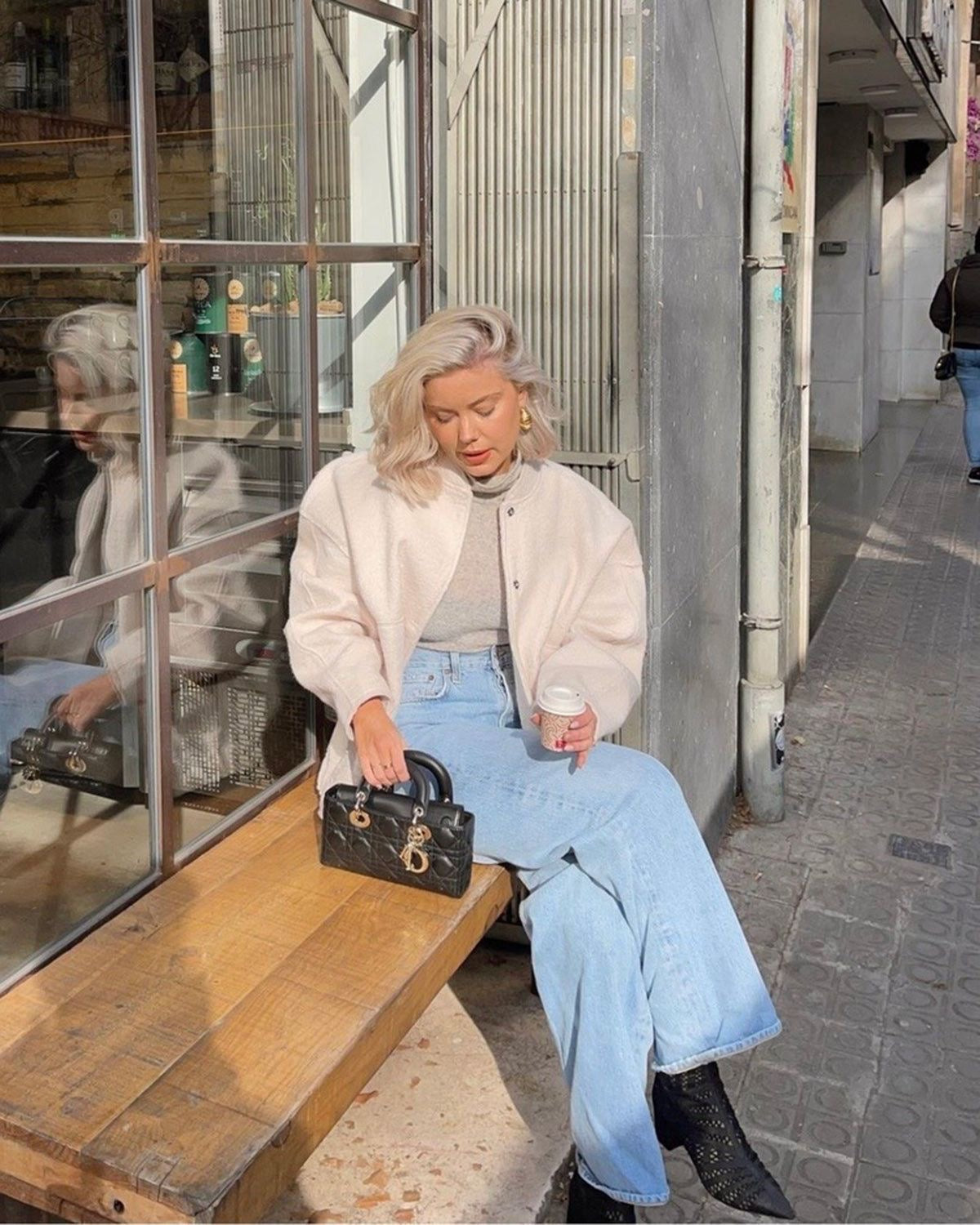 Velora – Oversized Bomber Jacket