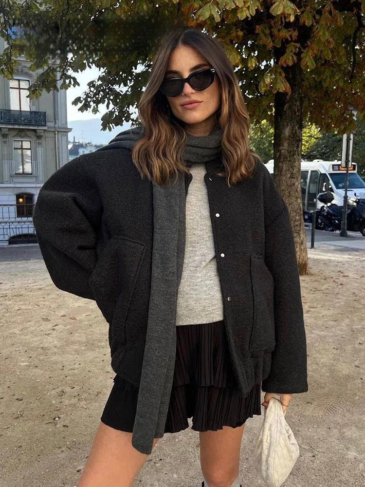 Velora – Oversized Bomber Jacket