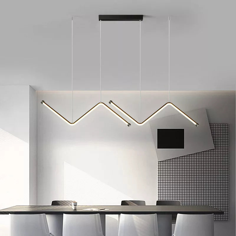 Suspension en aluminium noir ou or au design minimaliste et moderne, à LED