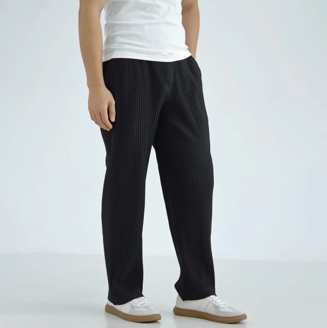 The Medona Pleated Pants