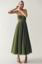 Aveline – Elegante Openback Jurk met Hartvormige Halslijn